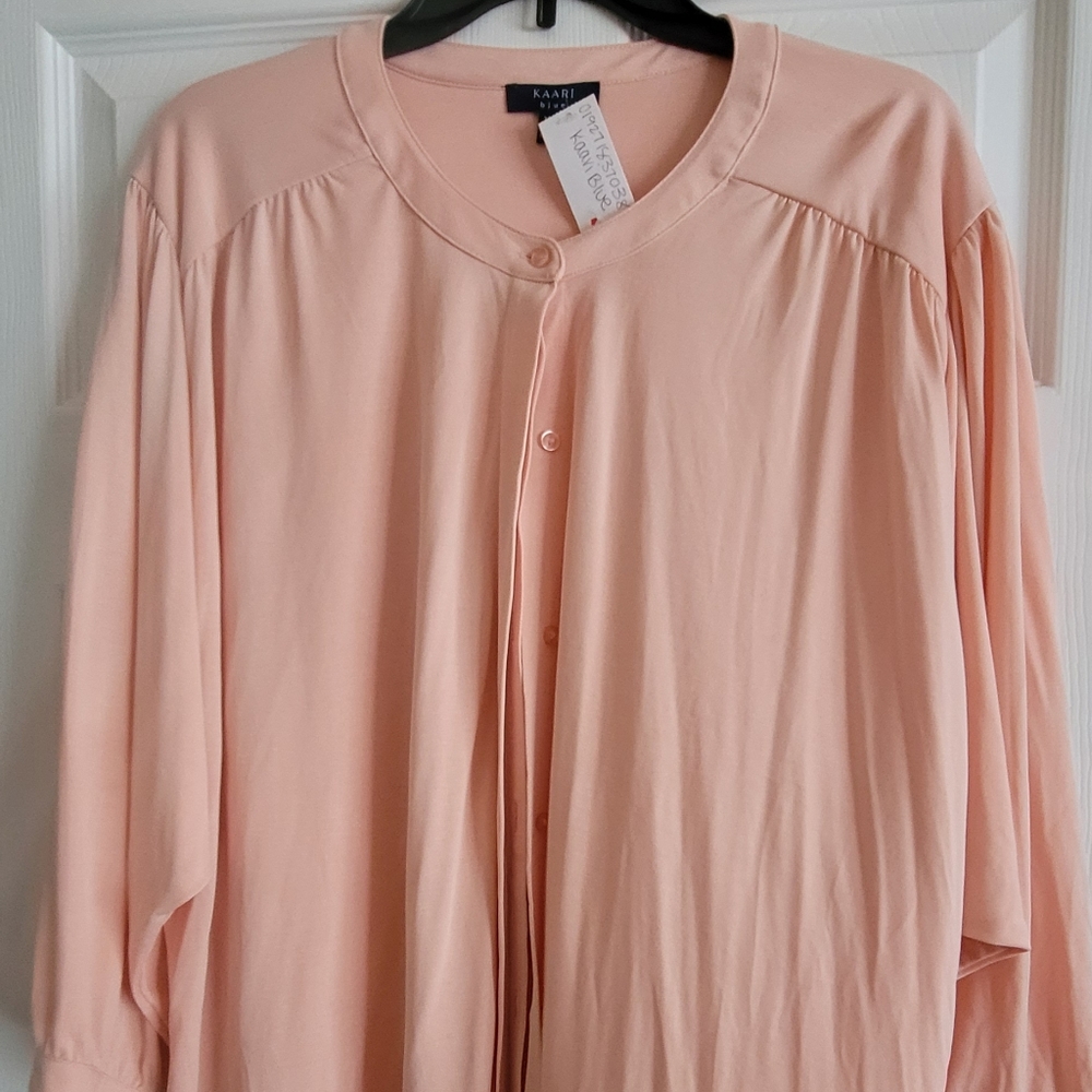 Coral Kaari blue like silk button down Blouse